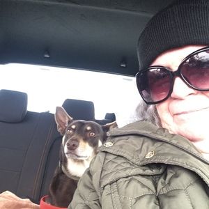 Meet your Posher, Beth